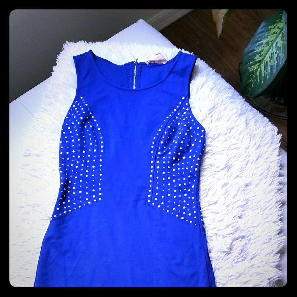 Blue dress with sparkle